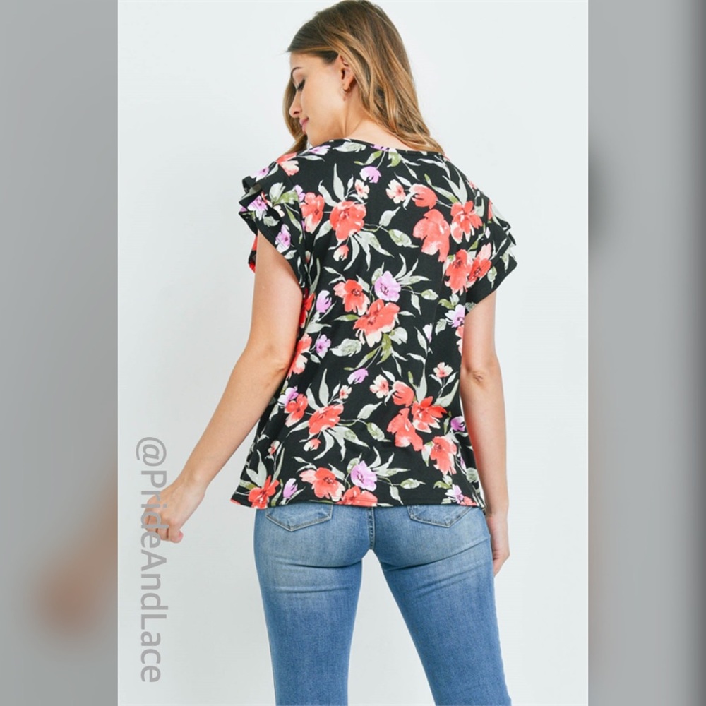 LAST 2️⃣ PAINTERLY FLORAL PRINT CAP SLEEVE TOP - Picture 4 of 5